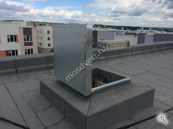 Люк металлический серого цвета Л-111 - купить от производителя Мосдвери Люк металлический серого цвета Л-111